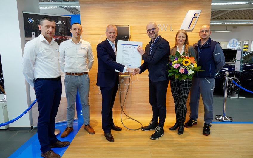 Autohaus Cloppenburg Erfurt ist zertifizierte E-Werkstatt