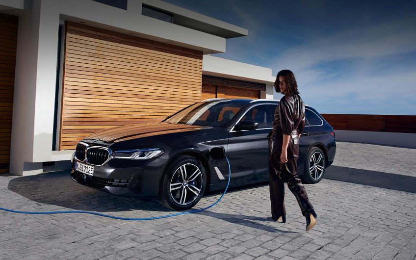 Gewerbliches Leasing: Der BMW 5er Touring als Plug-in-Hybrid